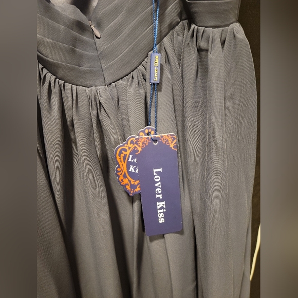 Bridesmaid dress, gray, size 4. - Picture 3 of 7